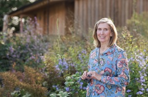 Sue_Stuart-Smith-3_HR_Claire Nathan – mellem 2.jpeg